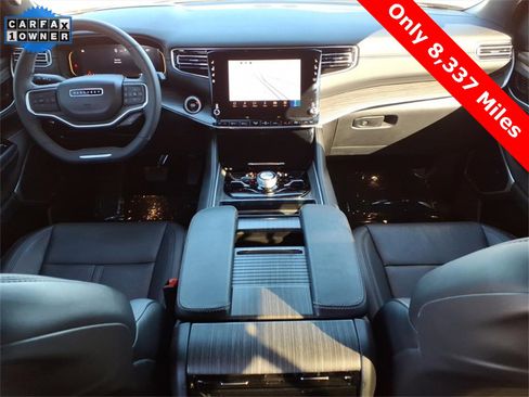 Used 2024 Jeep Wagoneer Series II w/ Convenience Group I image 13