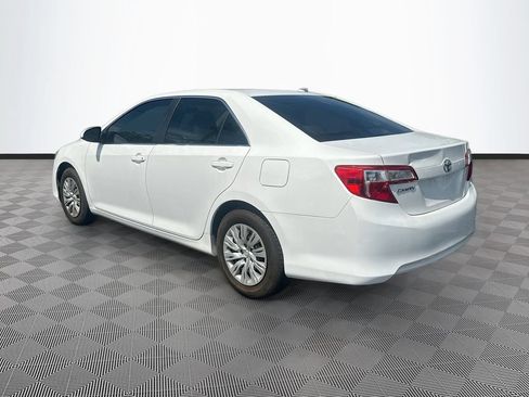 Used 2013 Toyota Camry FWD image 8