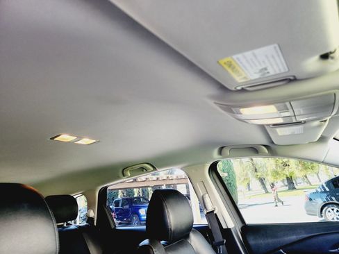 Used 2019 MAZDA CX-9 Touring image 35