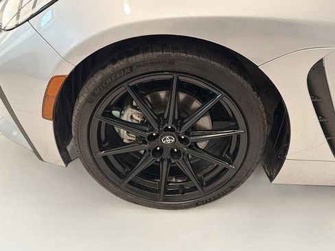Certified 2024 Toyota GR86 Premium RWD image 23