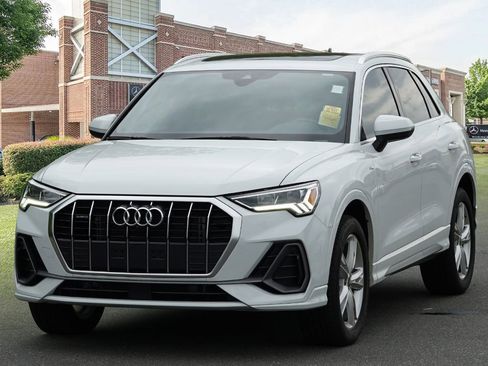 Used 2024 Audi Q3 2.0T Premium Plus AWD/4WD image 4