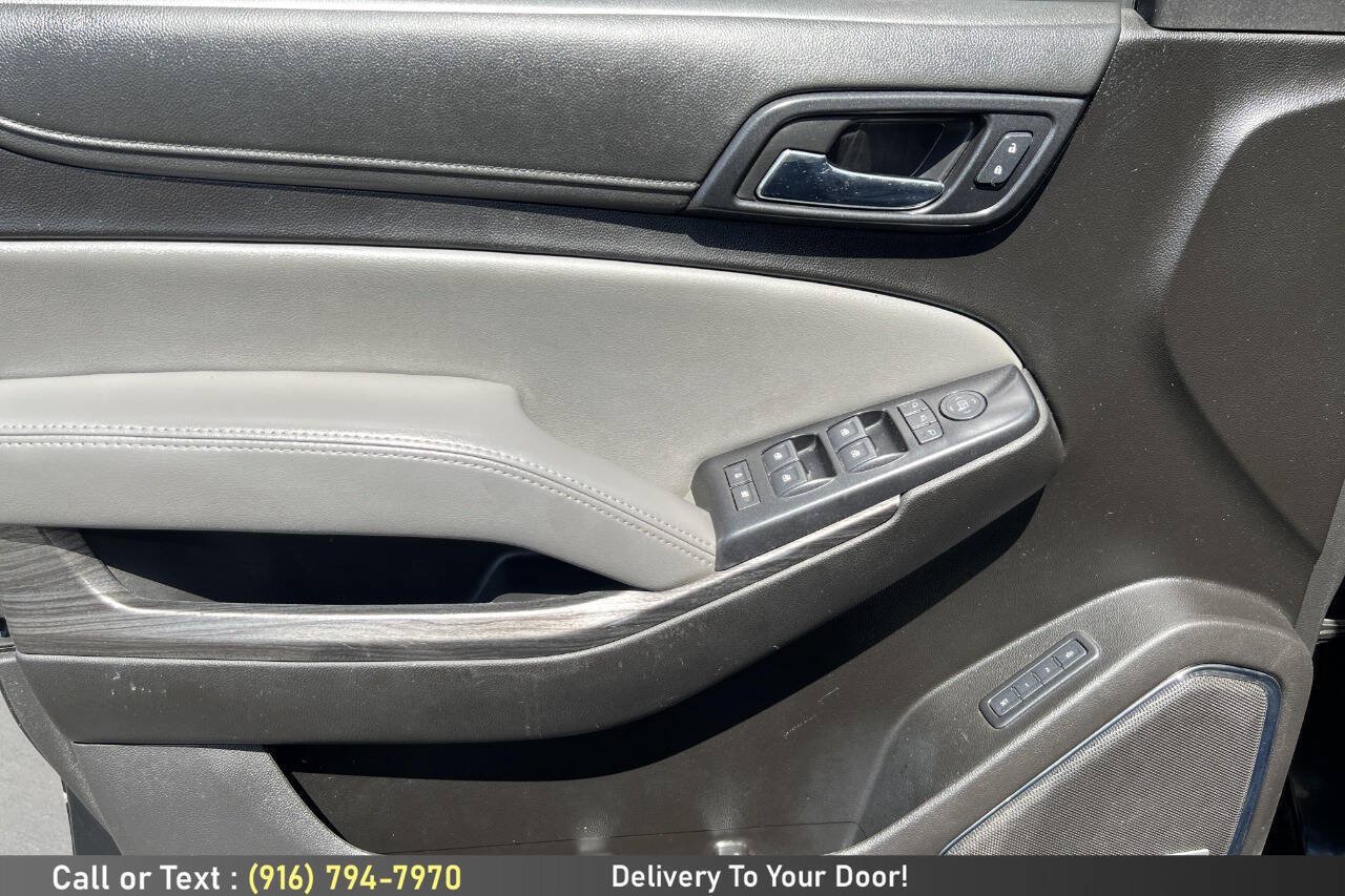 Used 2020 Chevrolet Suburban LT AWD/4WD image 22