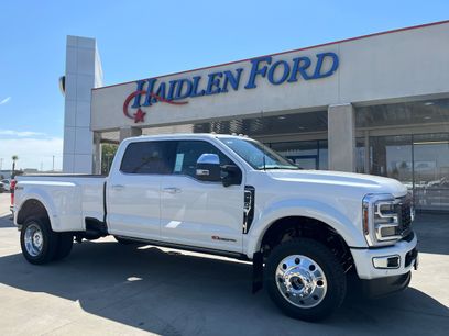 New 2026 Ford F450 Platinum w/ Platinum Plus Package