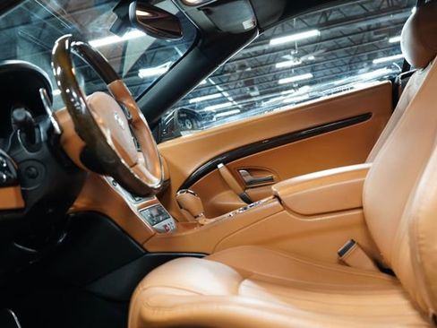 Used 2012 Maserati GranTurismo Convertible RWD image 12