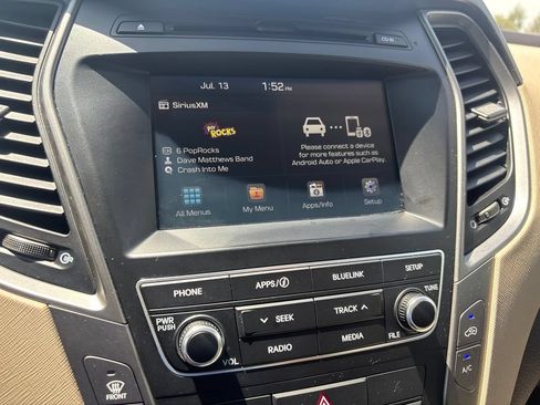 Used 2018 Hyundai Santa Fe Sport FWD image 24