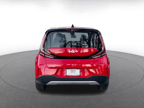 Used 2025 Kia Soul LX w/ LX Technology Package image 12