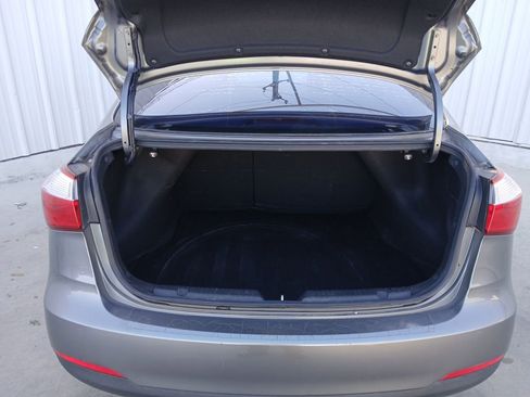 Used 2016 Kia Forte LX w/ LX Popular Plus Package image 13