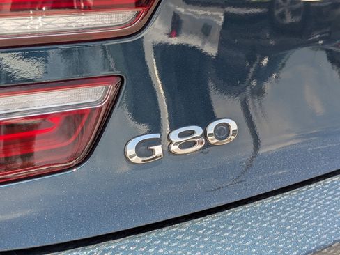 Used 2022 Genesis G80 2.5T w/ Prestige Package RWD image 32
