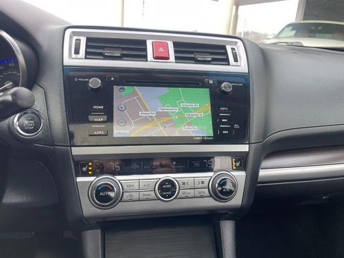 Used 2015 Subaru Legacy 3.6R Limited image 28