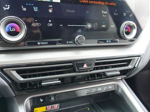 Used 2025 Lexus TX 350 AWD w/ Technology Package image 18