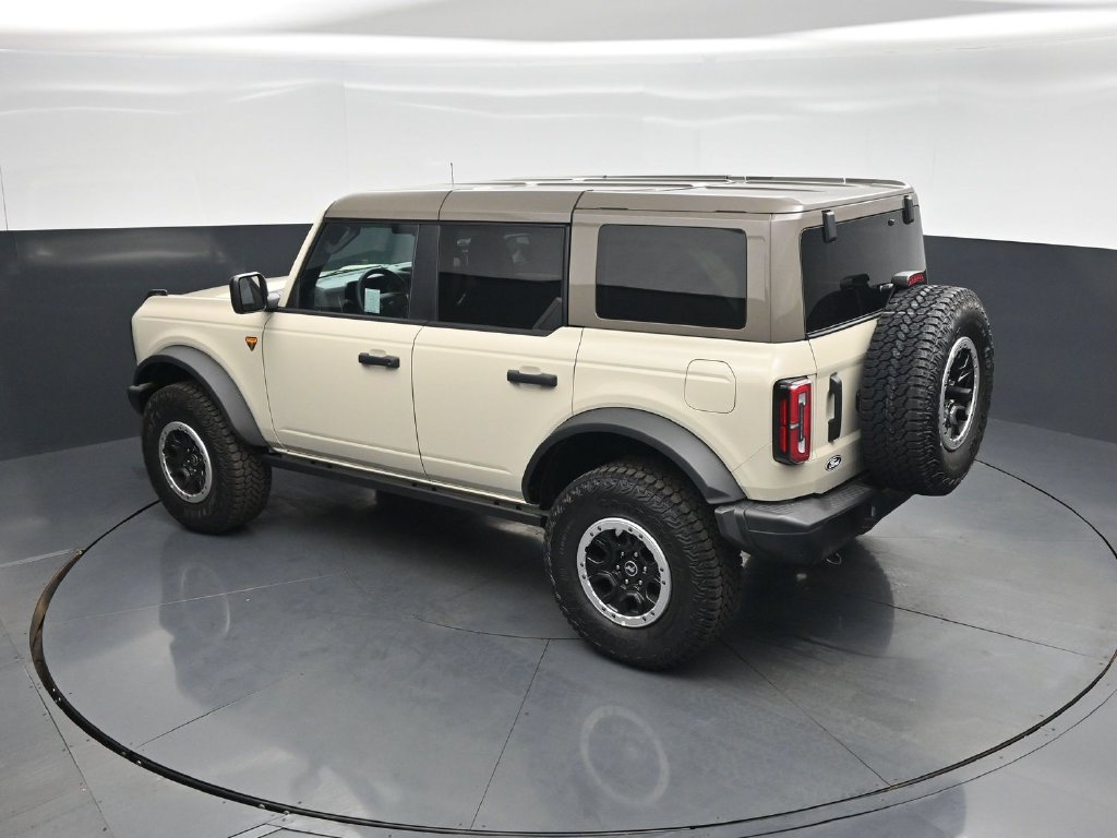 Used 2026 Ford Bronco Badlands AWD/4WD image 40