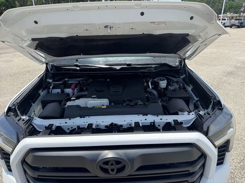 Certified 2025 Toyota Tundra SR5 AWD/4WD image 20
