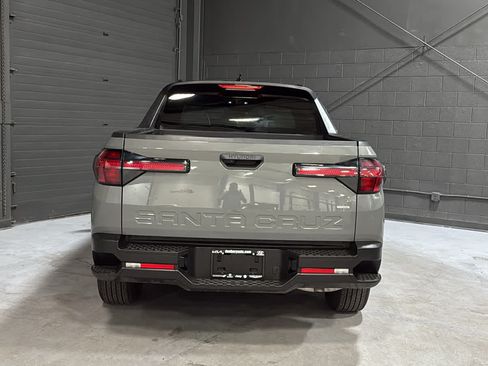 Used 2025 Hyundai Santa Cruz SEL AWD/4WD image 3