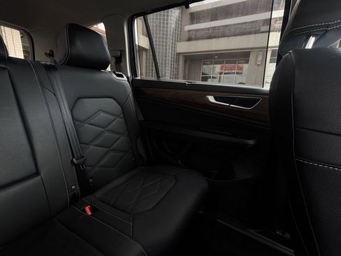 Used 2026 Volkswagen Atlas SE FWD image 39