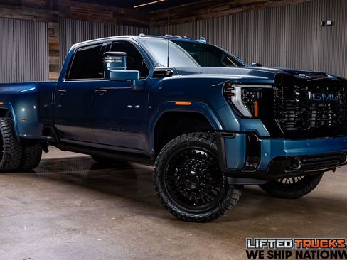 Used 2026 GMC Sierra 3500 Denali Ultimate image 1