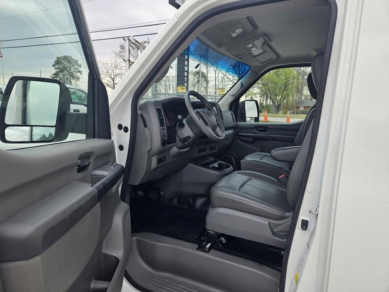 Used 2019 Nissan NV 1500 S RWD image 9