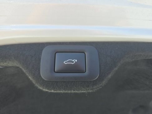 Used 2024 Lexus ES 300h w/ Technology Package FWD image 26