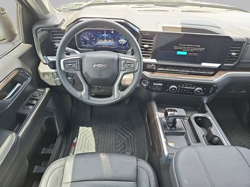 Certified 2023 Chevrolet Silverado 1500 RST AWD/4WD image 19