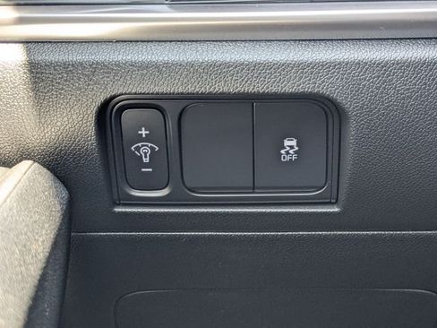 New 2026 Kia Sorento S w/ S Panoramic Sunroof Package FWD image 27