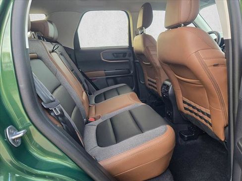 Used 2024 Ford Bronco Sport Outer Banks w/ Tech Package image 16