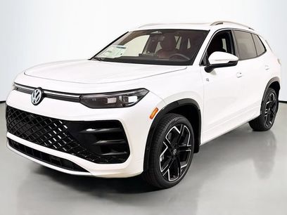 New 2026 Volkswagen Tiguan SEL R-Line