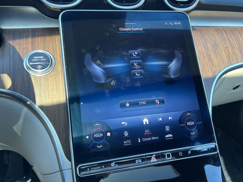 Used 2023 Mercedes-Benz C 300 C 300 image 30