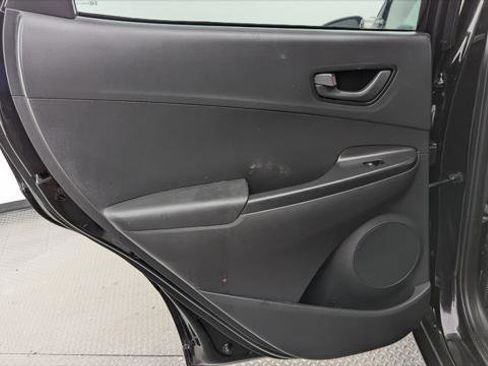 Used 2021 Hyundai Kona SEL image 16