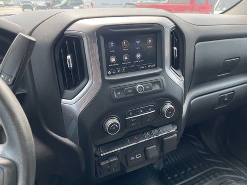 Used 2022 Chevrolet Silverado 2500 W/T w/ WT Convenience Package AWD/4WD image 19