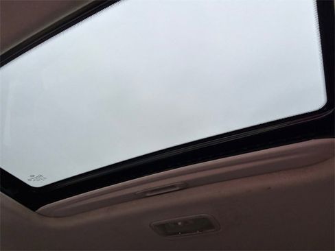 Used 2013 Kia Soul ! w/ Premium Pkg image 26