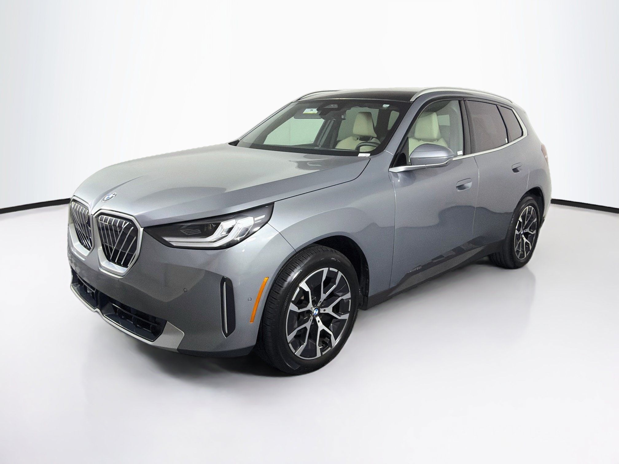 Used 2026 BMW X3 xDrive30i AWD/4WD image 3