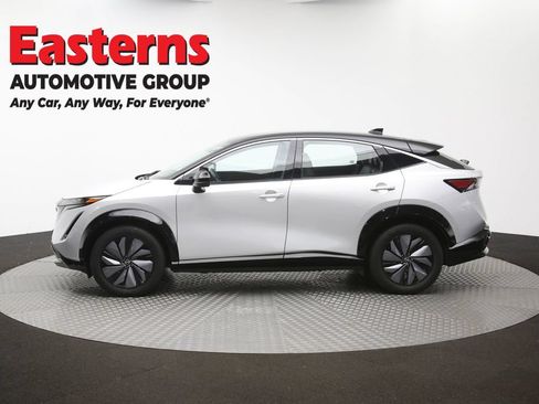 Used 2023 Nissan Ariya FWD image 44