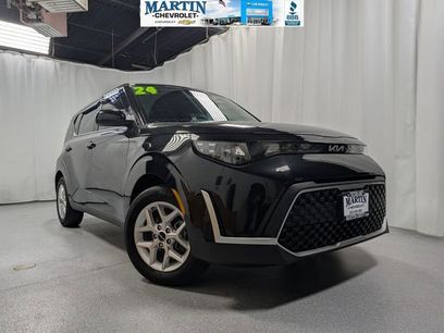 Used 2024 Kia Soul S