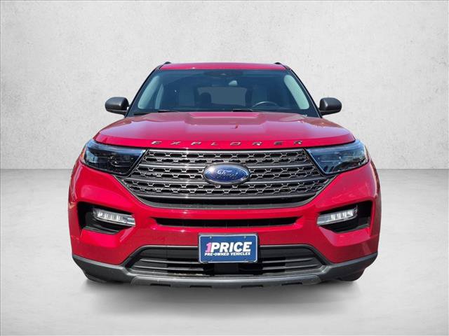 Used 2021 Ford Explorer XLT w/ Equipment Group 202A RWD image 2
