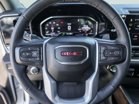 Used 2024 GMC Sierra 1500 Elevation w/ Elevation Premium Package AWD/4WD image 15