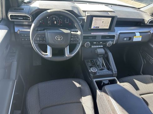 New 2025 Toyota 4Runner SR5 image 10