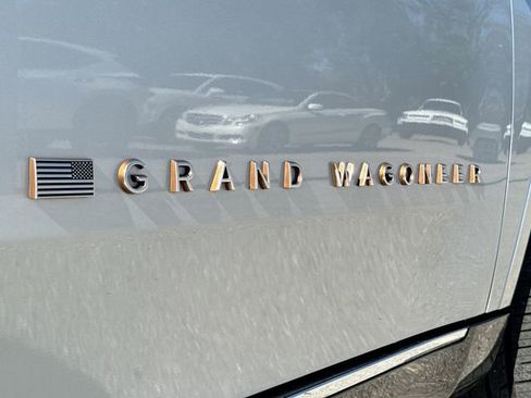 Used 2024 Jeep Grand Wagoneer L Series III image 11