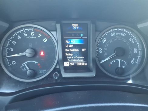 Certified 2023 Toyota Tacoma TRD Off-Road w/ Technology Package image 20