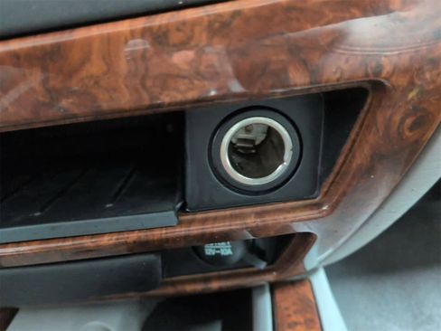 Used 2005 Mercury Sable LS image 29