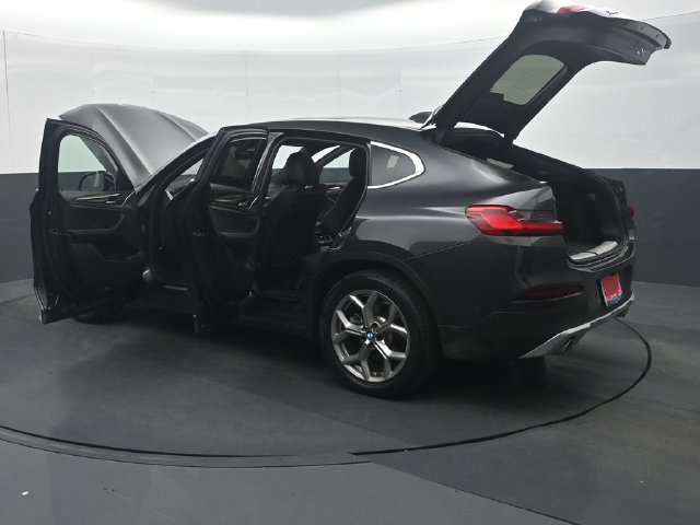 Used 2021 BMW X4 xDrive30i AWD/4WD image 39