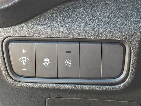 Used 2023 Kia Soul LX FWD image 27