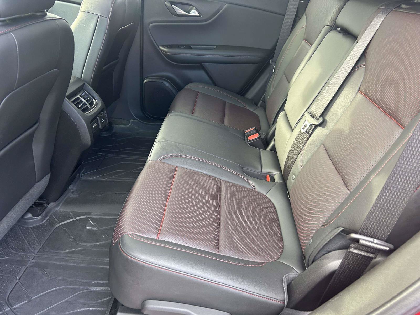 Used 2020 Chevrolet Blazer RS FWD image 13