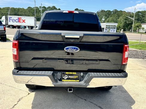 Used 2018 Ford F150 XLT w/ Equipment Group 301A Mid AWD/4WD image 6