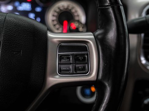 Used 2015 RAM 3500 Laramie w/ Cold Weather Group AWD/4WD image 17