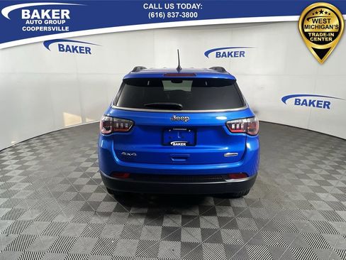 Used 2024 Jeep Compass Latitude image 8