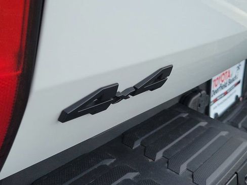 New 2026 Toyota Tundra Limited AWD/4WD image 6