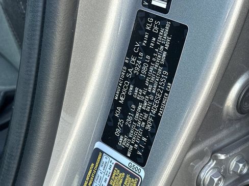 Used 2025 Kia K4 FWD image 39