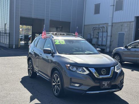 Used 2020 Nissan Rogue SL w/ Premium Package image 1