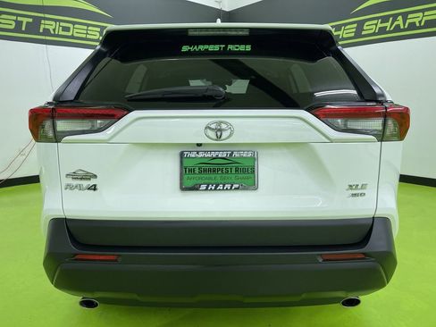 Used 2024 Toyota RAV4 XLE image 8