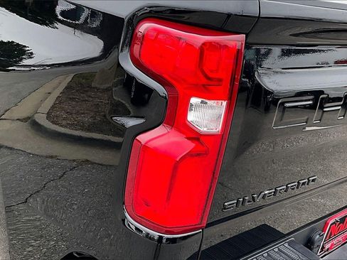 Used 2025 Chevrolet Silverado 1500 LT Trail Boss w/ Protection Package image 30