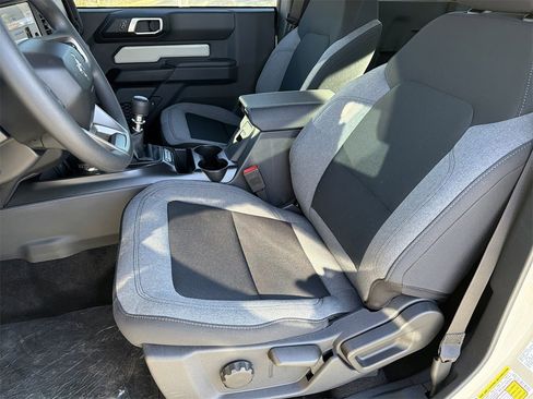 New 2025 Ford Bronco 2-Door w/ Sasquatch Package AWD/4WD image 16